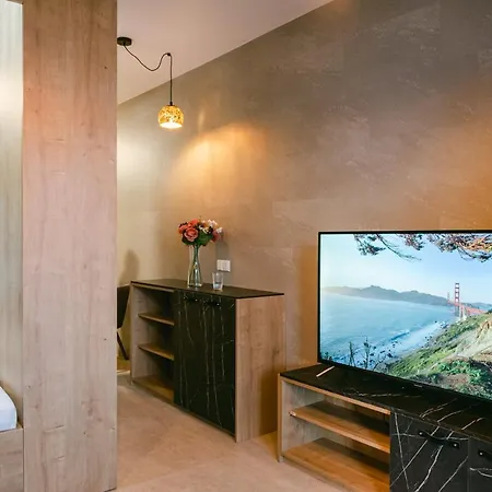 Svarog Unique Apartment *