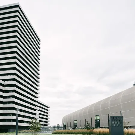 Svarog Unique By Chors ブラチスラヴァ